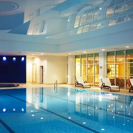 Regency Park Hotel, Health Club & Spa 